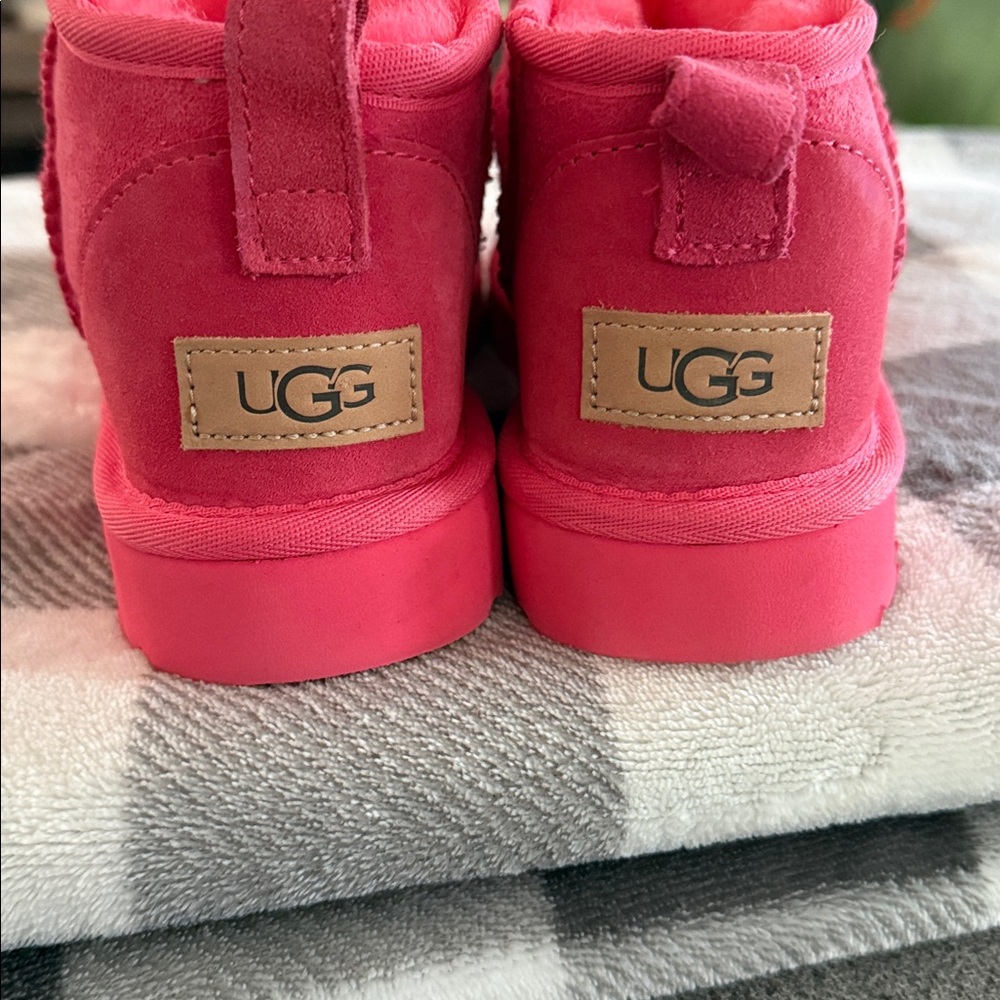UGG Fuchsia Ultra Mini Boots - Picture 6 of 8